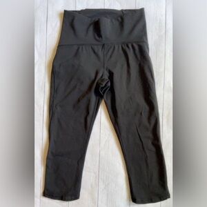 Lululemon cropped leggings size 4